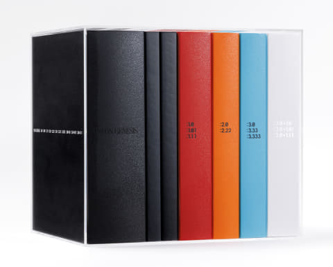 新世紀エヴァンゲリオン Blu-ray BOX〈期間限定生産・10枚組〉 新世紀エヴァンゲリオン Blu-ray BOX〈期間限定生産10枚組