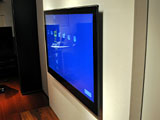ソニー、壁掛けを追求した薄型液晶TV「BRAVIA ZX5」 - AV Watch