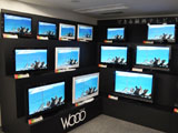 日立、録画/DLNA対応TVの42/32型中級機「Wooo HP05」 - AV Watch