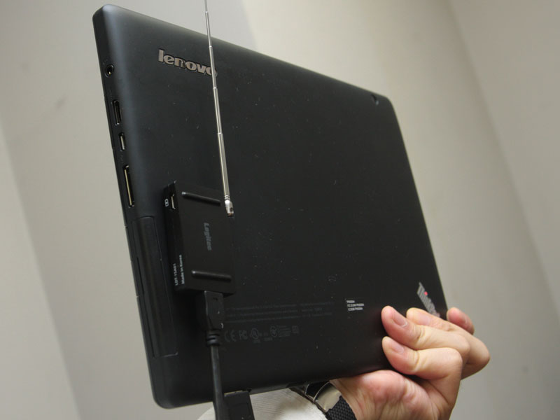 拡大画像 ロジテック Androidタブレット用の小型ワンセグ 2 5 Av Watch Watch