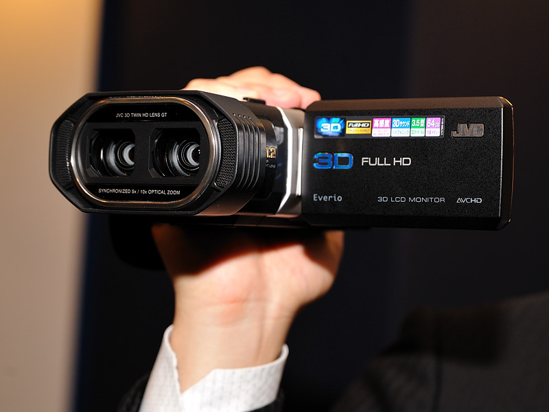 Jvc 民生用世界初3dカメラをavchd 3d対応に Av Watch
