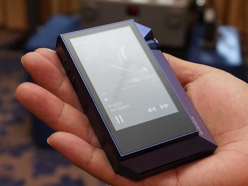 拡大画像 デジタルヘッドフォンや各社新ポータブルアンプに注目 30 38 Av Watch Watch