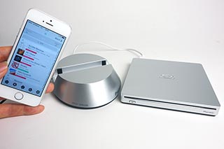 ミニレビュー Cdの曲をiphoneへ簡単に持ち出し 進化したパイオニアのwi Fiドックを活用 Av Watch Watch