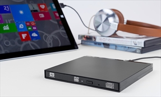 ロジテック Surface Pro 4などwindowsタブレットでbd視聴 書き込みできるドライブ Av Watch