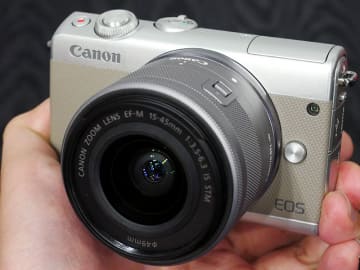 カメラCANON EOS M100 グレー