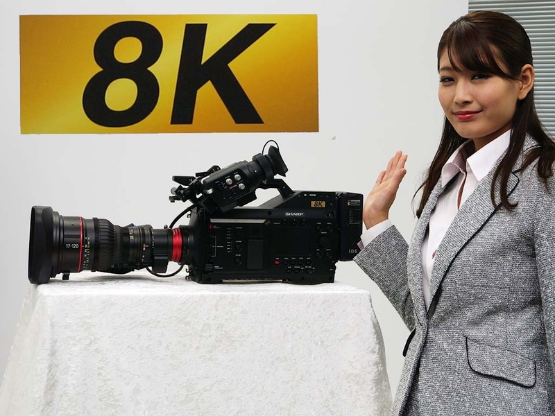 シャープ、1台で8K/60p撮影できる世界初8Kのカムコーダ。2020年