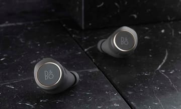 Bang & Olufsen、“On史上最速ランニングシューズ”とコラボした完全