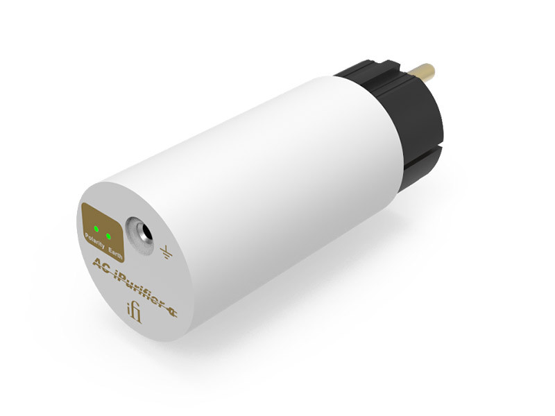 iFi audio、軍用技術も使い、電源をクリーンにするというアクセサリ