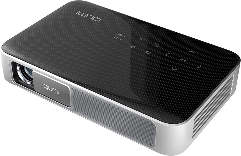 qumi q38 フルhd 1080p 美品 Android搭載でフルHD投写、約7.8万円のモバイルプロジェクタ