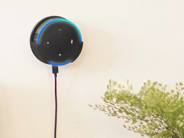 Echo Dotスピーカーを壁掛けする、990円のホルダー - AV Watch