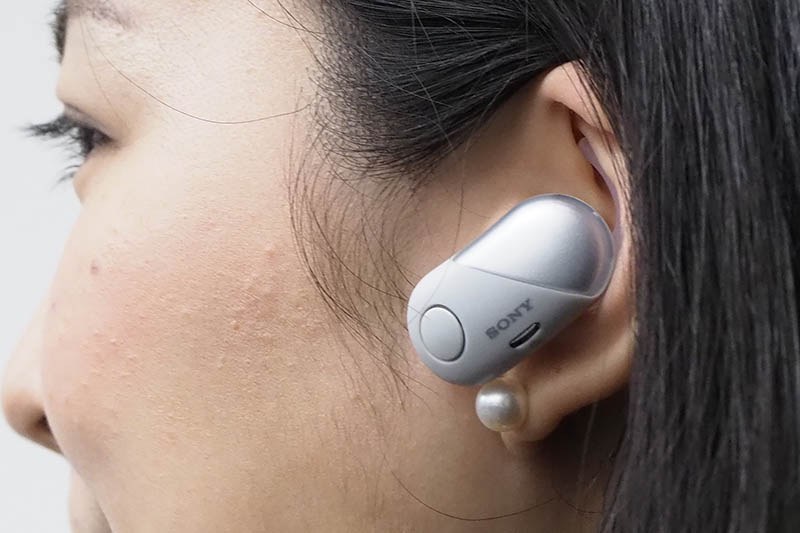 ソニー、世界初のNC搭載スポーツ向け左右分離イヤフォン。外音取り込み