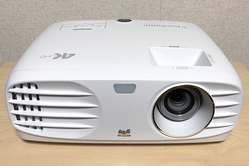 4K/HDRプロジェクタが14万円以下。ViewSonic「PX727-4K」で映画&ゲーム 