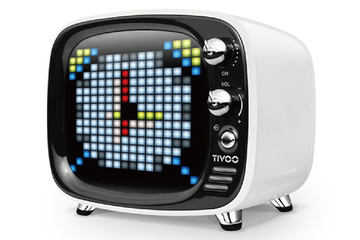 レトロテレビ風の2 1chワイヤレススピーカー ドット絵やアニメ表示 Av Watch