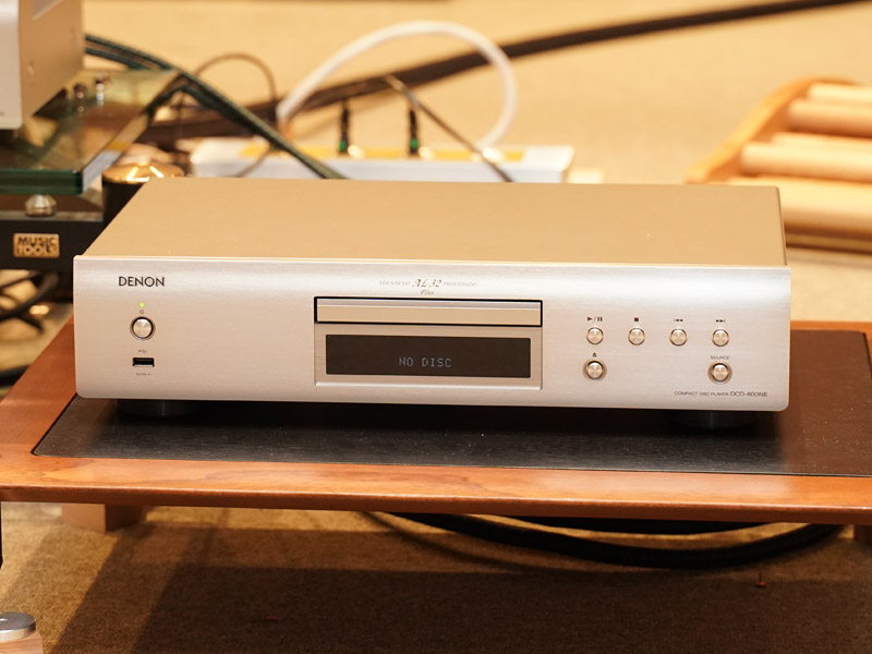 デノン、ハイレゾのUSBメモリ再生も可能な6万円のCDプレーヤー「DCD800NE」 AV Watch