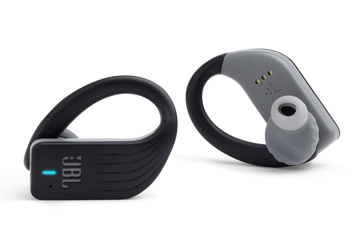JBL、左右分離でIPX7防水の耳掛けイヤフォン「ENDURANCE PEAK」 - AV Watch