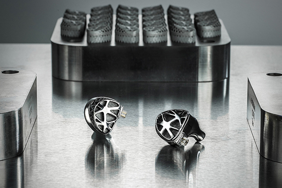 【ポタフェス期間中限界底値】本体のみ Unique Melody MavisII 今週末は秋葉原で「ポタフェス」。AKG初披露ヘッドフォン、Unique