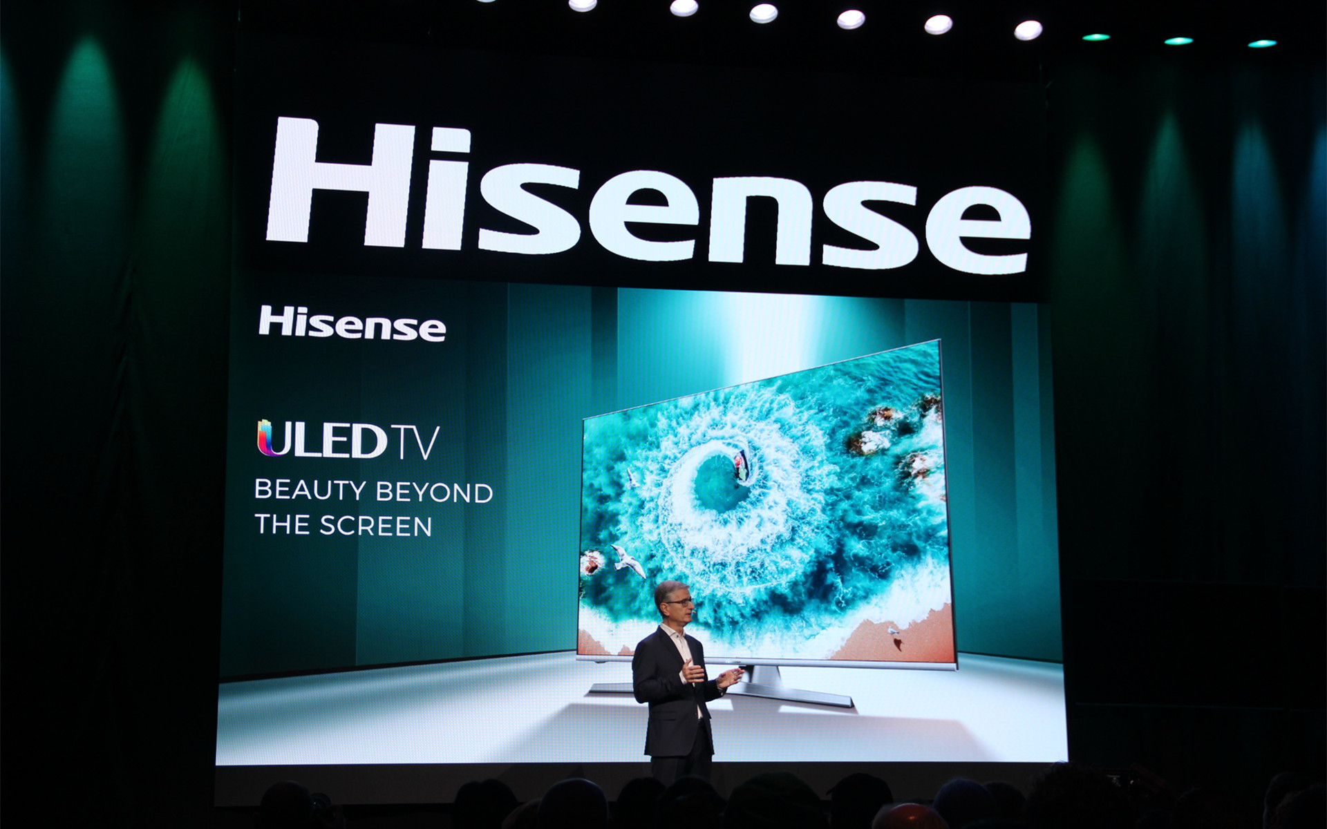 Кинопоиск hisense. Hisense Laser TV. Hisense Laser TV 100l9h. Hisense фото. Hisense Laser TV logo.