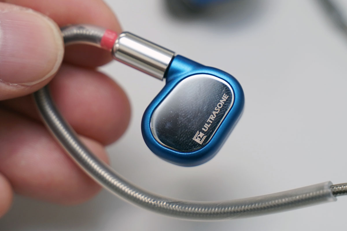 Ultrasone ウルトラゾーン Saphire 静電型 イヤホン IEM bak.unimed.ac.id