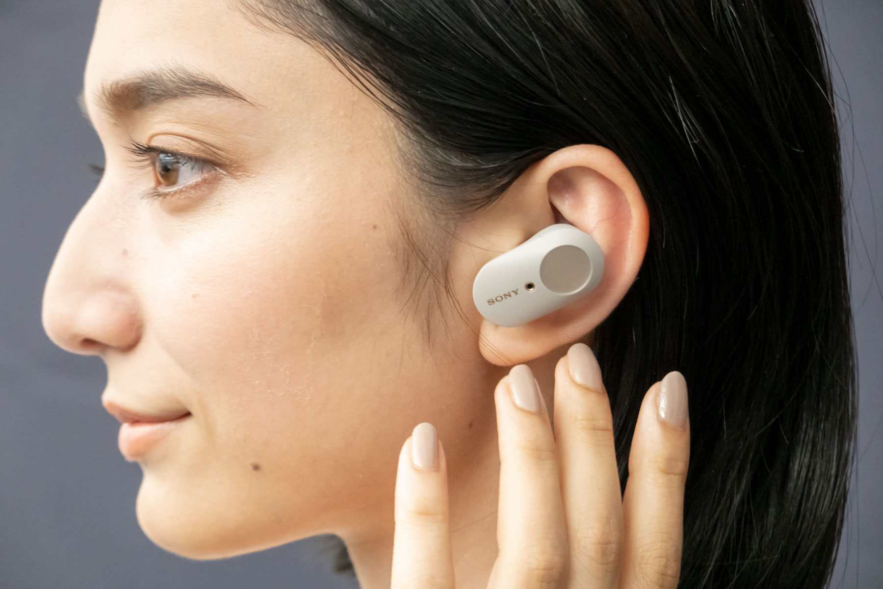 ソニー、音質・NC強化の完全ワイヤレス「WF-1000XM3」。接続性も向上 ソニー、音質・NC強化の完全ワイヤレス「WF-1000XM3」。接続性も向上