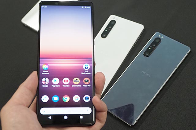 初の5G「Xperia 1 II」。21:9有機ELと20fps連写、ヘッドフォン