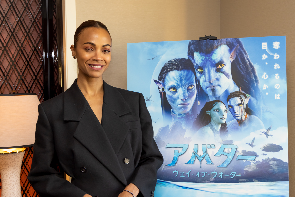 アバター新作は「絶対に劇場で観るべき」。ゾーイ・サルダナ