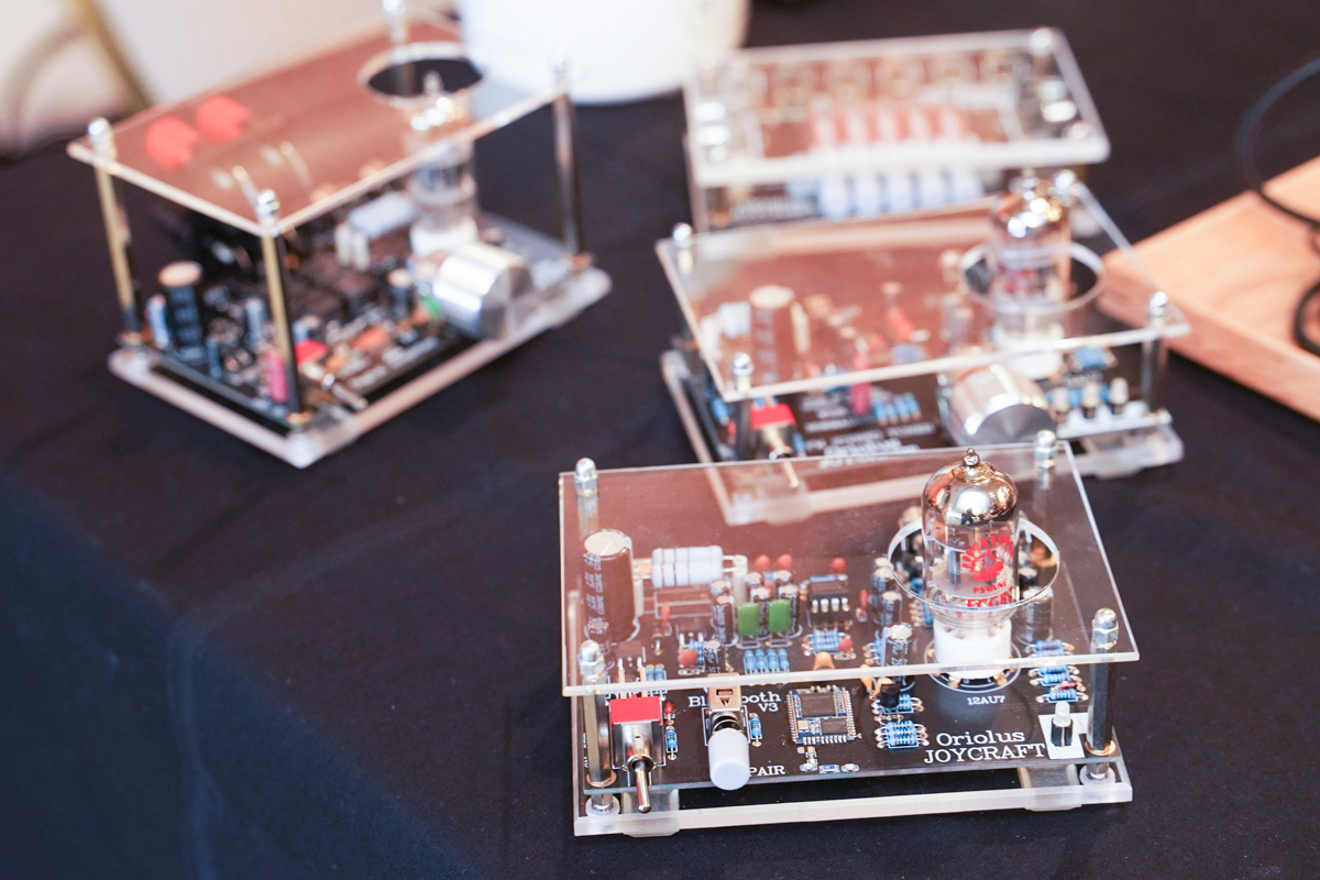 デスクトップオーディオが各社から。真空管やユーザーが作る