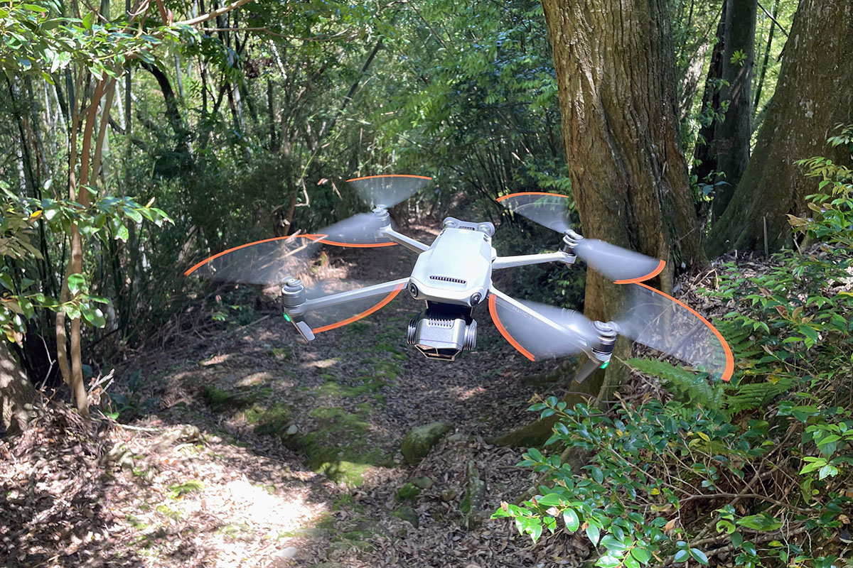 小寺信良の週刊 Electric Zooma!】3眼ドローン「DJI Mavic 3 Pro
