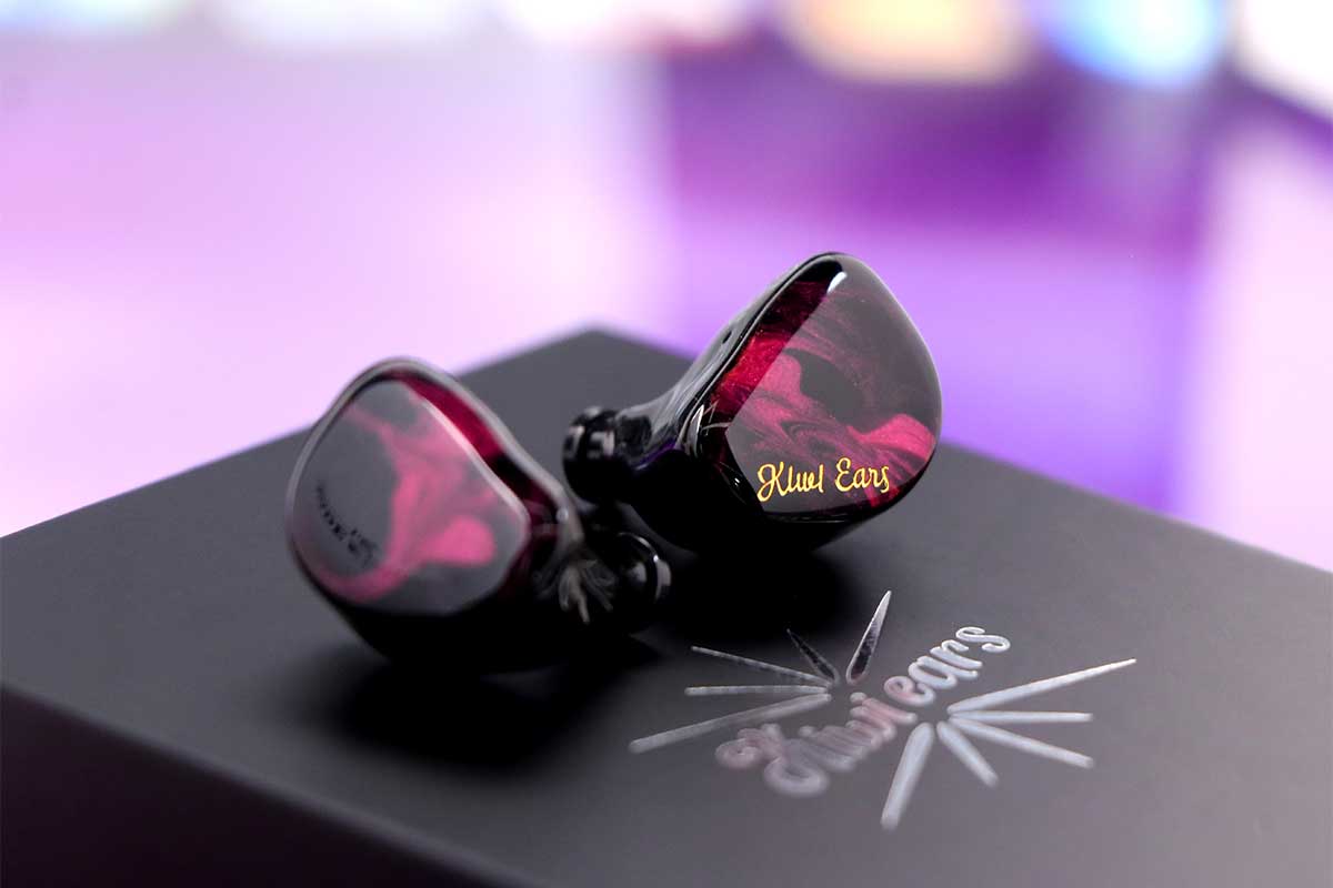 cadenza カデンツァ　鮎　未使用品 Kiwi Ears、5720円でリケーブルできるイヤフォン - AV Watch