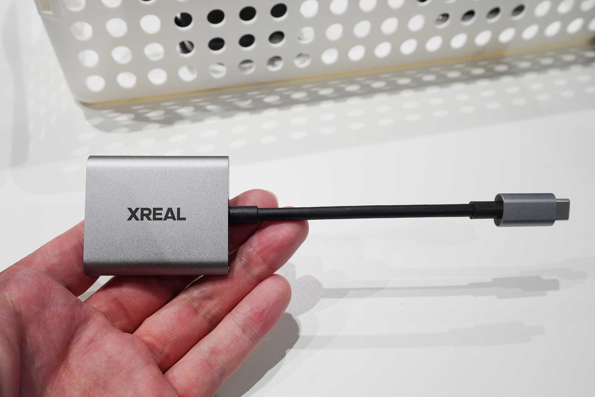 日本Xreal、Switchを充電しながらARグラス使える「XREAL Hub」 - AV Watch