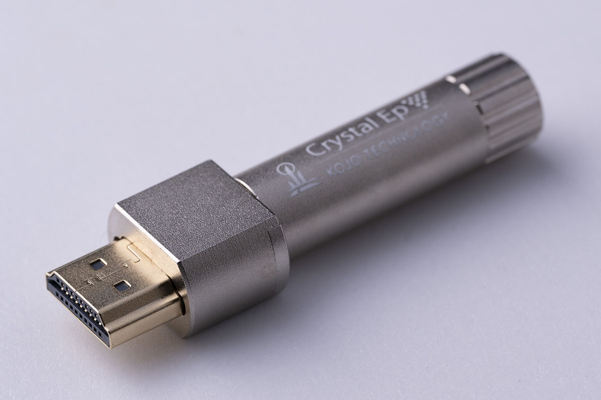 光城精工の仮想アース「Crystal Ep」に、USB-CとHDMIプラグモデル追加