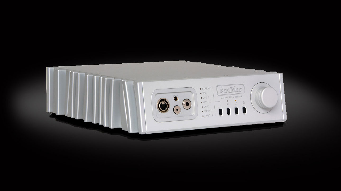 Boulder、LPジャケサイズの高性能DACプリ&パワーアンプ - AV Watch