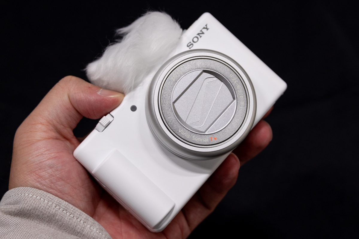 ソニー「ZV-1 II」「ZV-1F」撮影情報レイアウトが縦向きに対応 - AV Watch