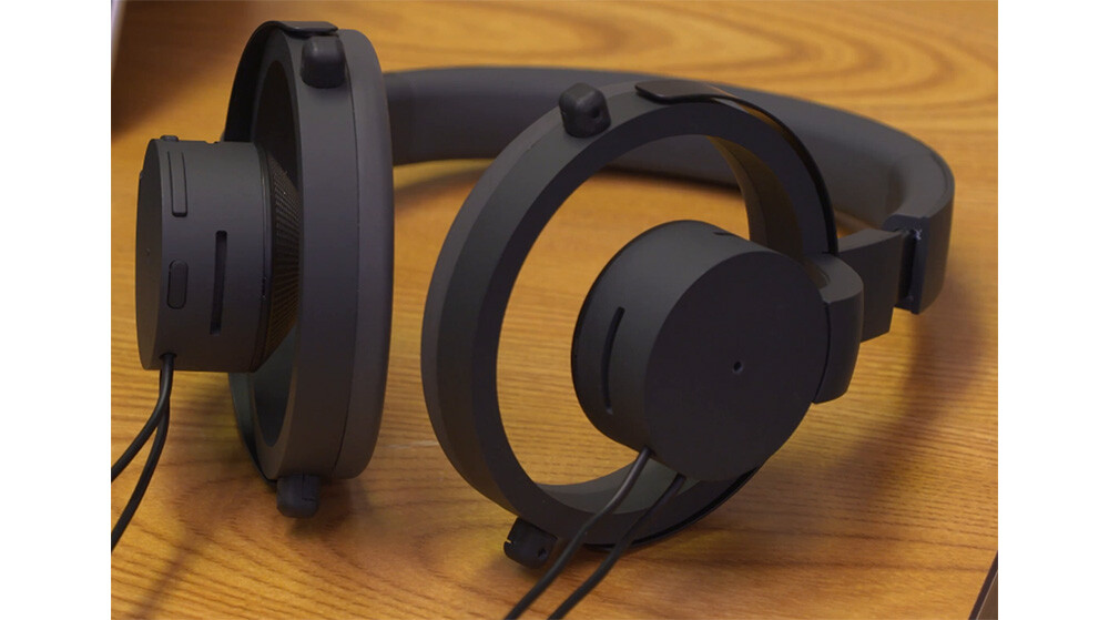 NTT、世界初の開放型ヘッドフォン向けノイズキャンセル技術 - AV Watch