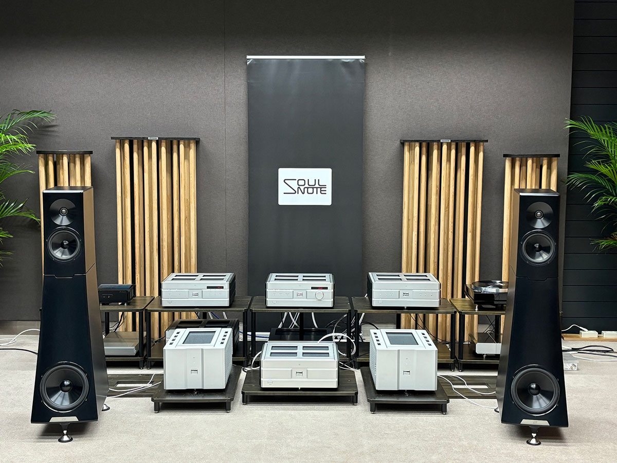 YG AcousticsがSOULNOTEと包括的協力関係。試聴室で双方のスピーカー