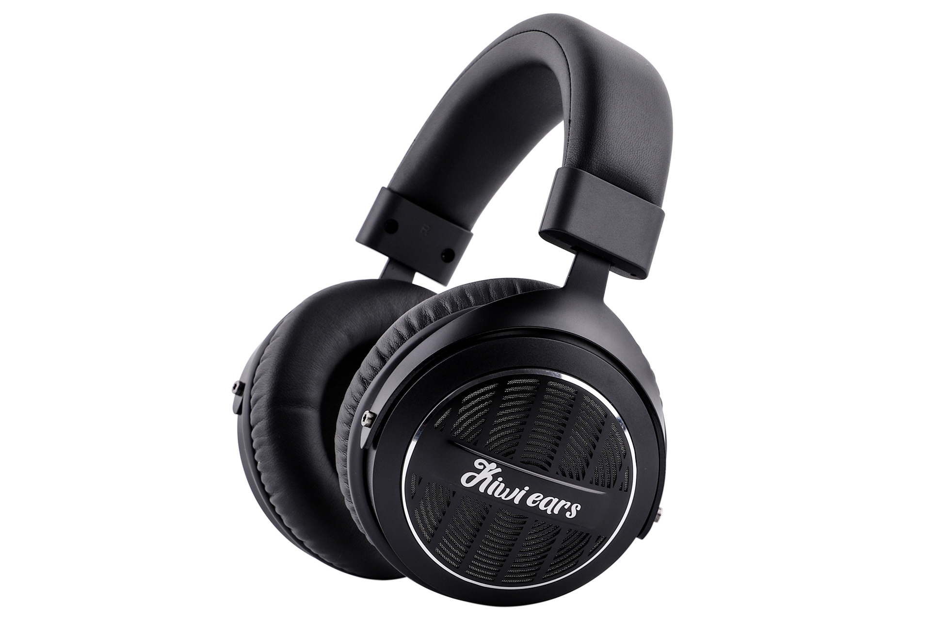 Kiwi Ears、フロア型スピーカーの音響特性を目指したヘッドフォン