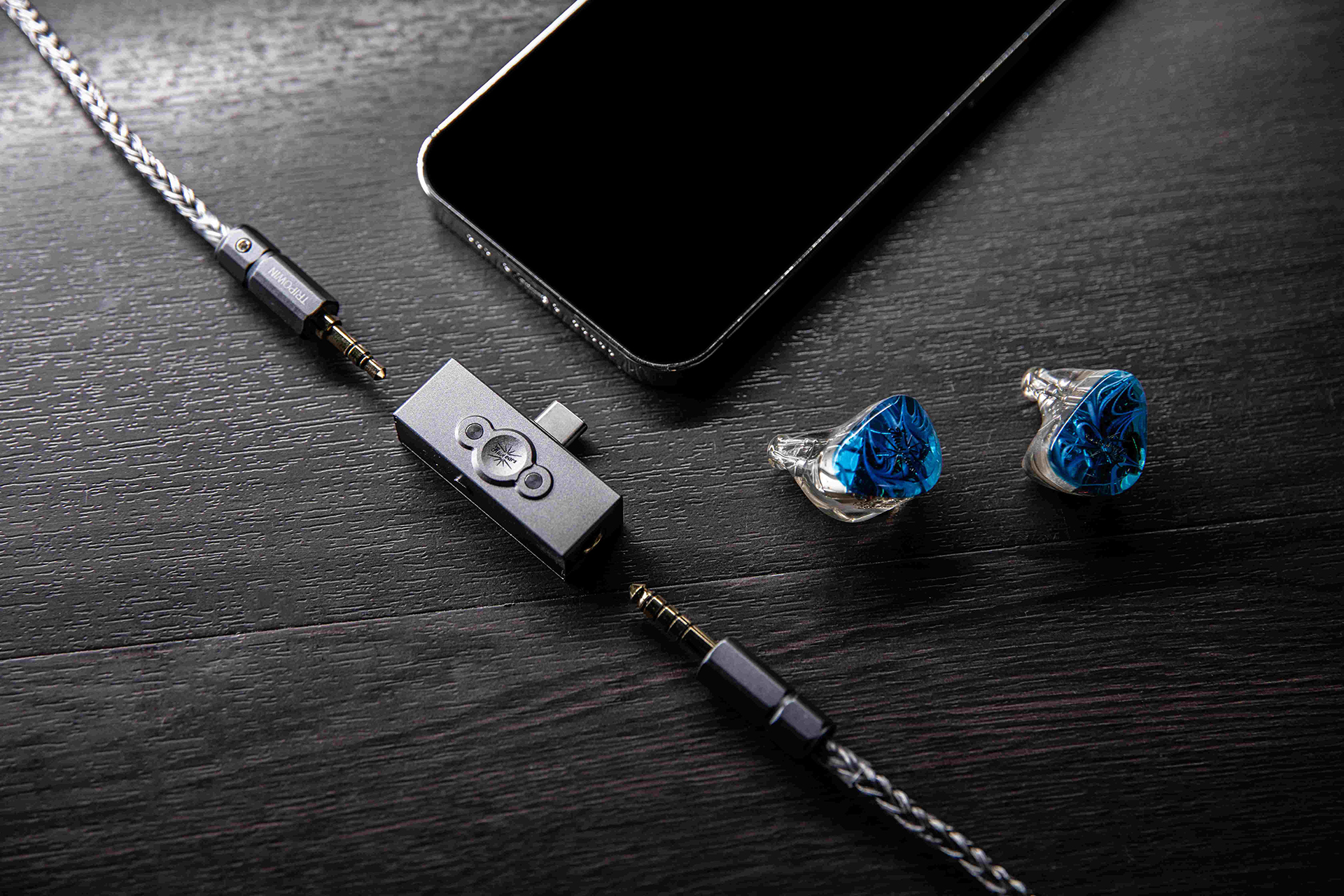 名機☆】Kiwi いいつけ Ears Punch 3.5mm