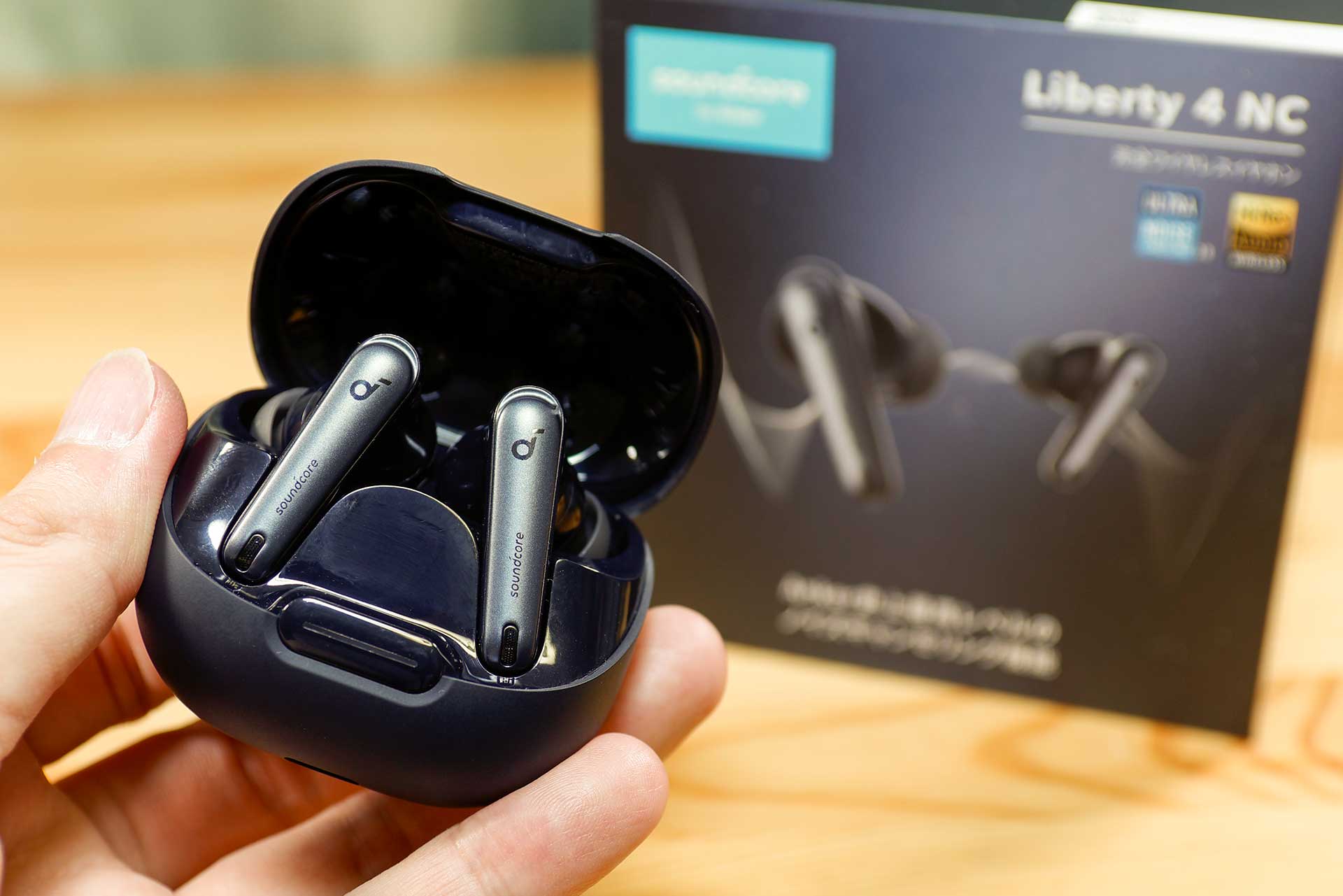 AmazonスマイルSALE今夜終了。アンカーのNC特化イヤフォンが1万