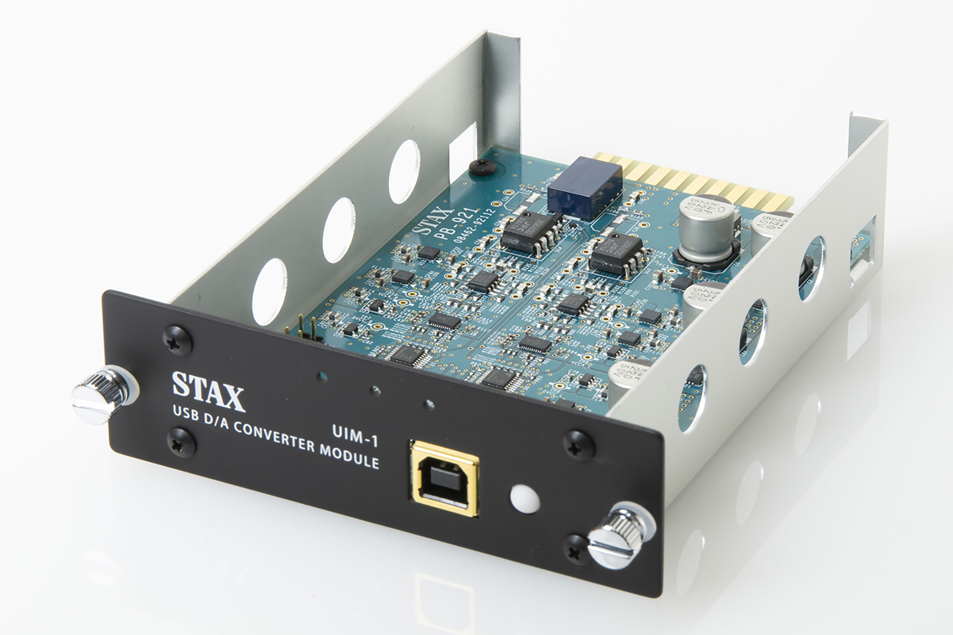 スタックス、最上位ヘッドフォンアンプ「SRM-T8000」向け追加