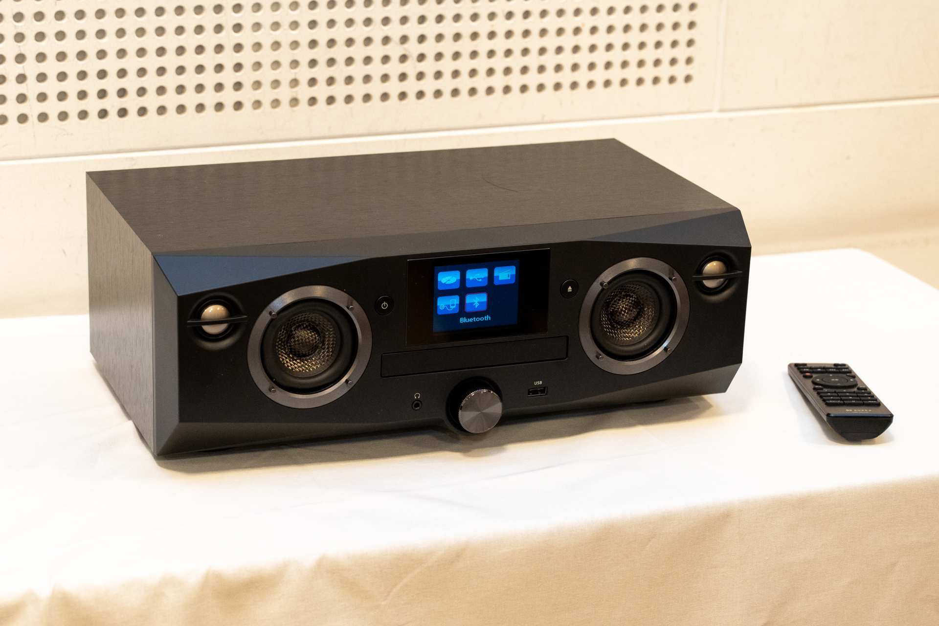 東芝AUREX、独自DSPでCD、ラジオ、Bluetooth音源もハイレゾ再生