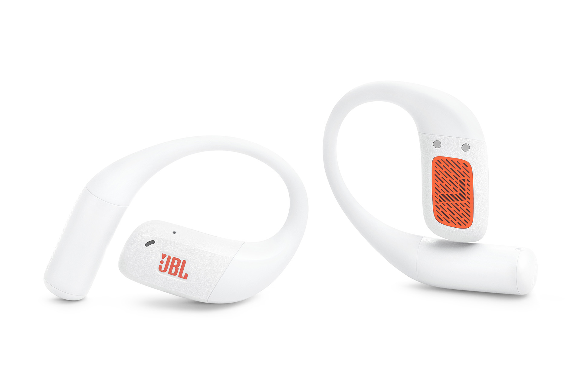 JBL、ながら聴きスタイルで“外れにくい”スポーツ特化完全