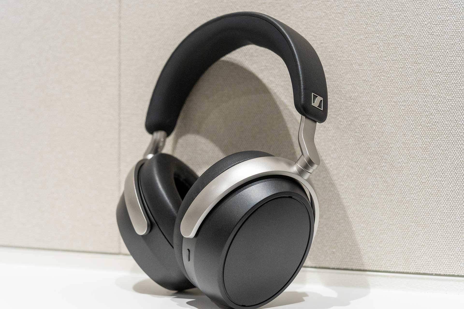 ゼンハイザー、音質重視派に向けたワイヤレスヘッドフォン「HDB 630