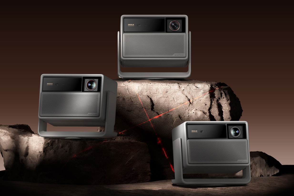 XGIMI初のレンズシフト搭載4Kプロジェクタ。遅延1msのゲームモードも