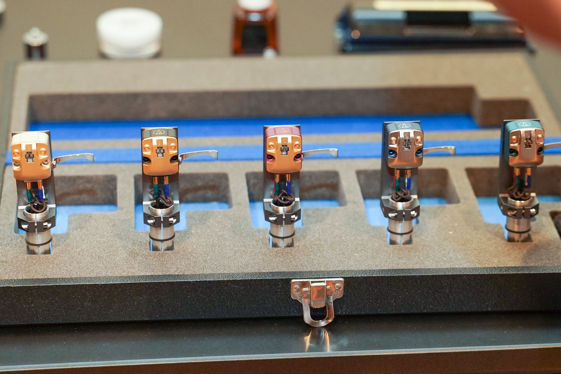 AT33VTC MC型レコードカートリッジ AT33VTC MC型レコードカートリッジ AT33VTC MC型レコードカートリッジ