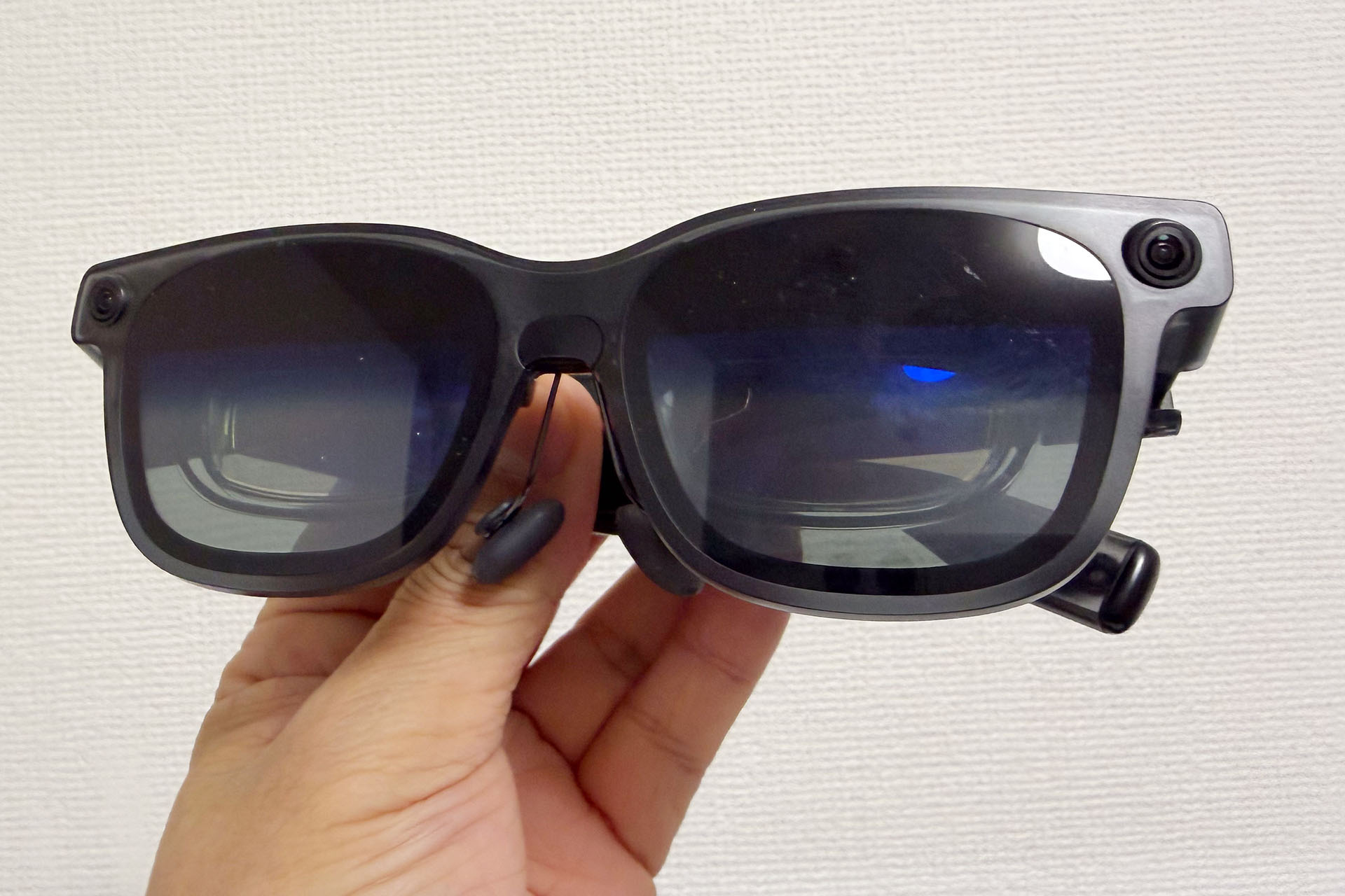 ミニレビュー】映画見るなら輝度は重要。「VITURE Luma Ultra」を試す