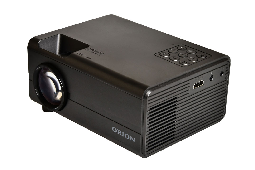 ドウシシャ、地デジチューナ搭載のAndroid TVプロジェクタ。約3.3万円