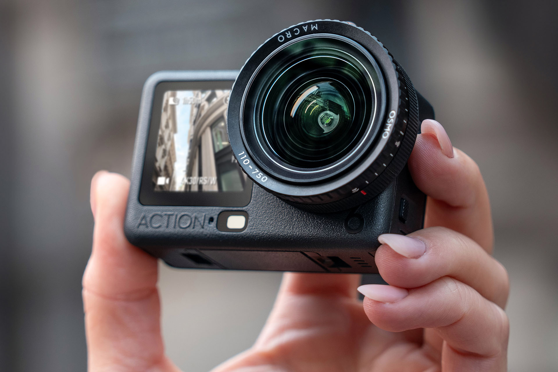 DJI、初の“可変絞り”アクションカメラ「Osmo Action 6」。1/1.1インチ