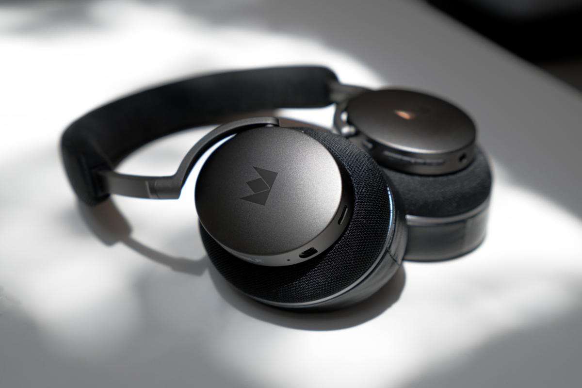 Noble Audio、ダイナミックとプラナーのハイブリッドドライバ。最上位