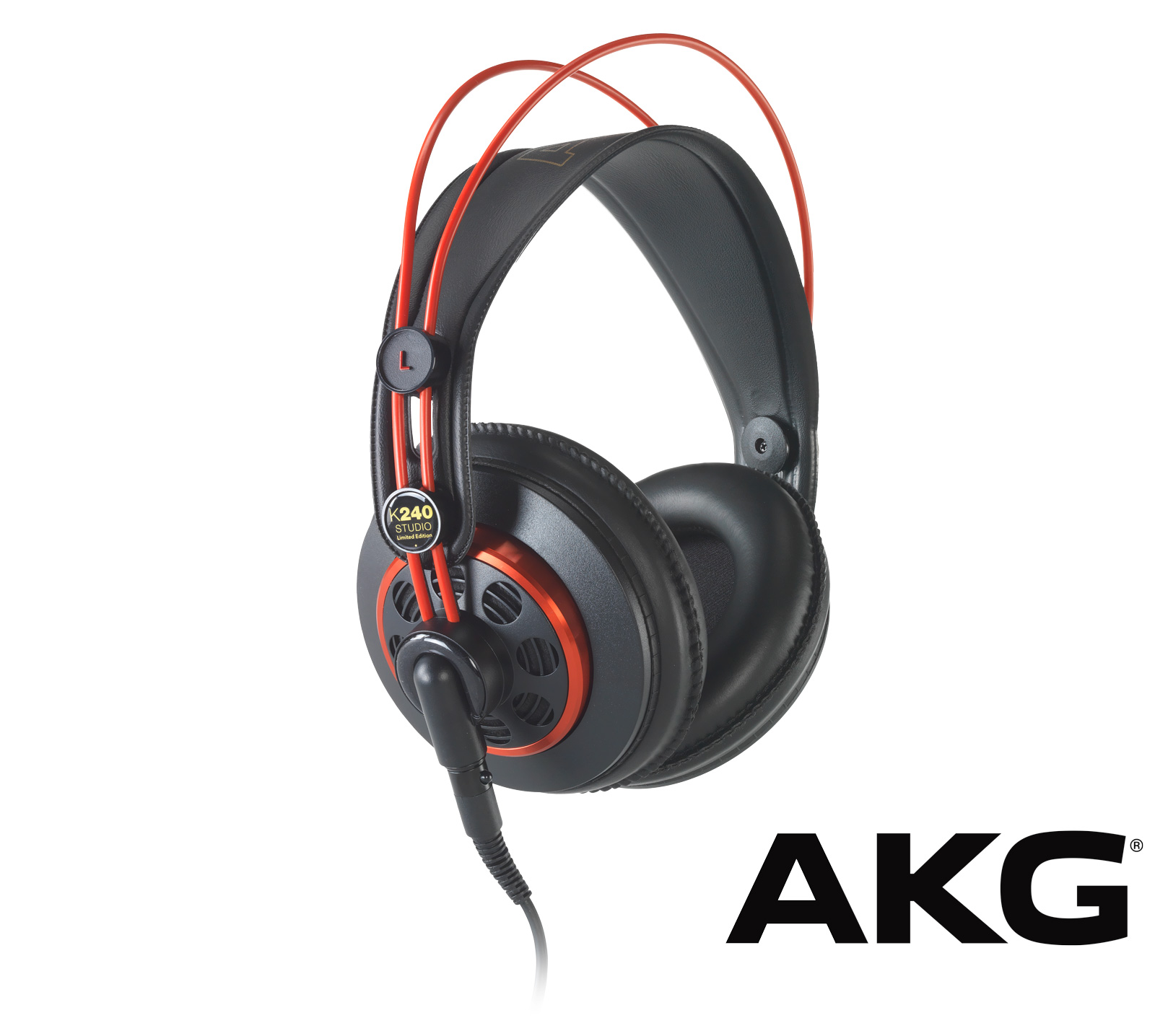 「We Are the World」で使われた、AKGヘッドフォンに日本特別カラー。「K240 STUDIO Limited Edition」