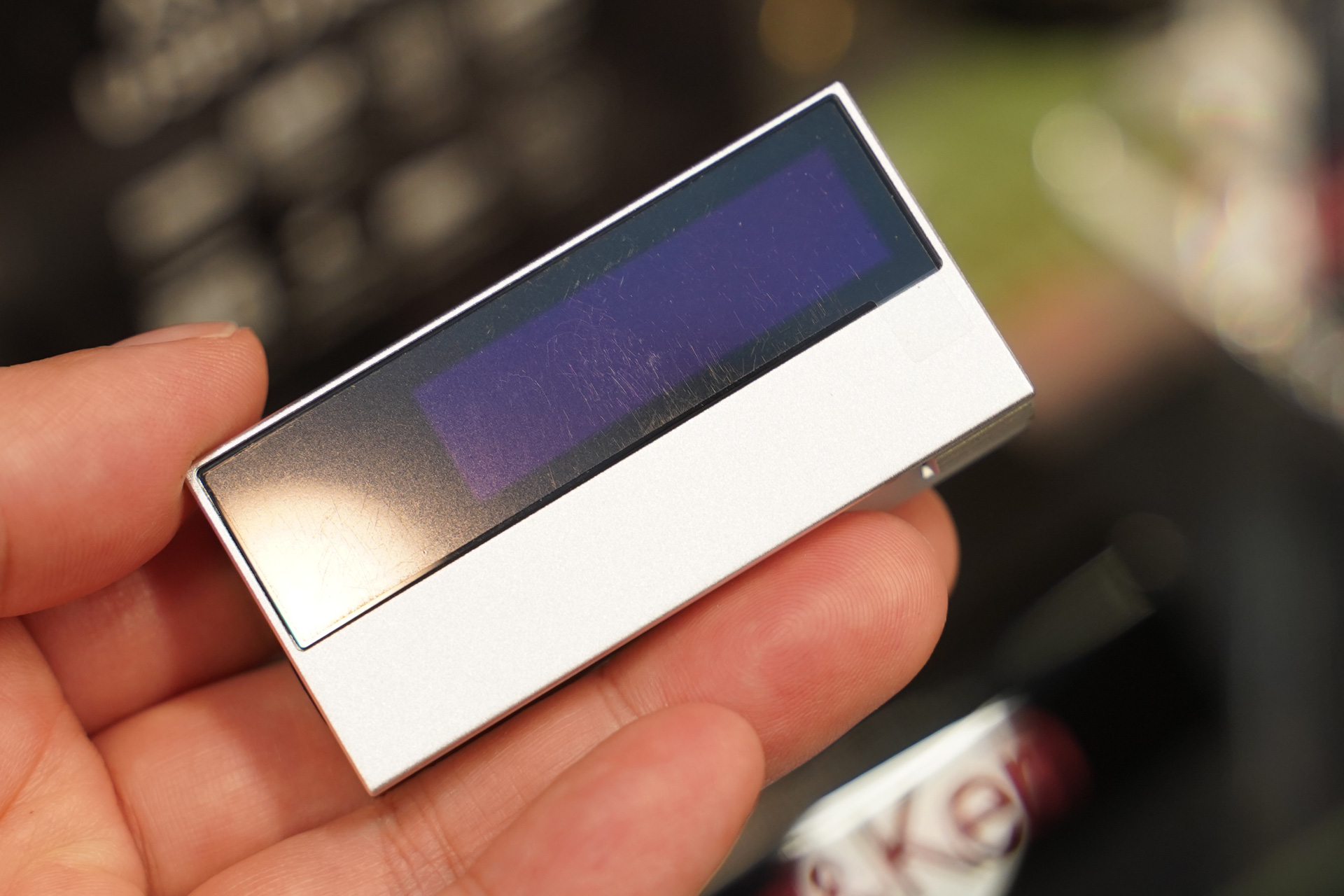 ポタフェス開幕。AK初ハイエンドポータブルDAC、角度を着けてユニット