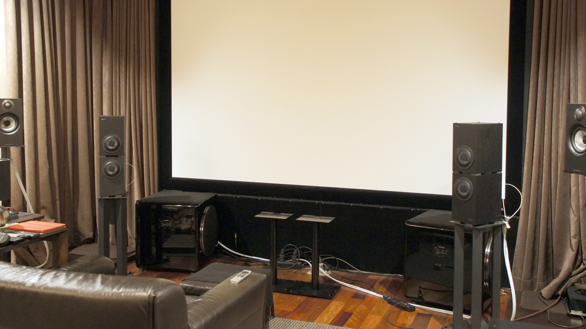 B&W「Matrix801 S3」を売却。BWV「H-1」への変更が進行中 by鳥居一豊